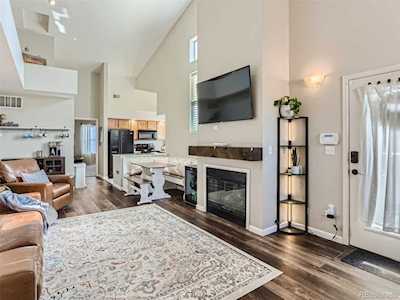 18701 E Water Dr #F Aurora, CO 80013