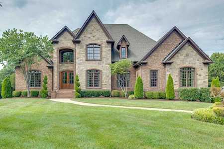 2048 Breckenridge Dr Mount Juliet, TN 37122