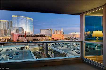 4525 Dean Martin Dr #812 Las Vegas, NV 89103