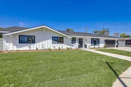 18571 Silver Maple Way North Tustin, CA 92705