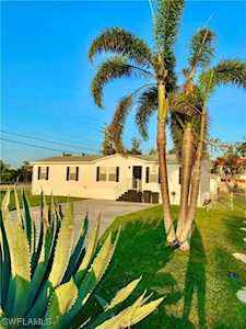 16021 Siesta Dr Fort Myers, FL 33908