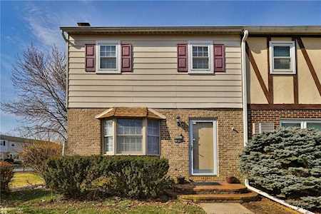 1236 Eagle St Allentown, PA 18106