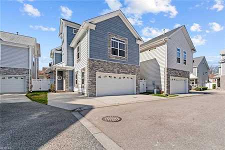 4909 Cavan Ct Virginia Beach, VA 23462