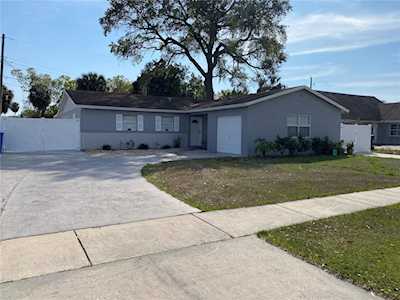 7518 W Hanna Ave Tampa, FL 33615