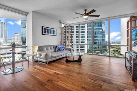 1189 Waimanu Street #1405 Honolulu, HI 96814
