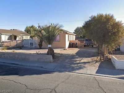 2214 Daley St North Las Vegas, NV 89030