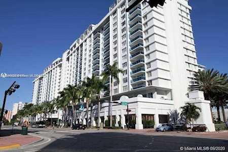 2301 Collins Ave #919 Miami Beach, FL 33139