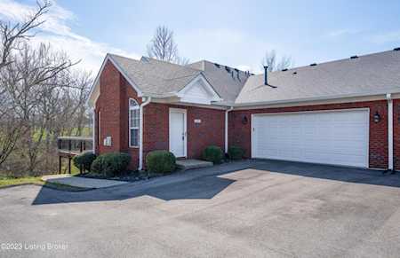 5502 Grey Hawk Cir Louisville, KY 40219