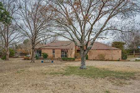 22 Woodmoor Circle Lucas, TX 75002