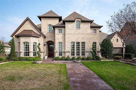 800 Lake Carillon Lane Southlake, TX 76092