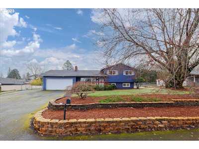 7930 SE 105th AVE Portland, OR 97266
