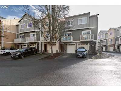 18445 SW Stepping Stone DR #27 Beaverton, OR 97003