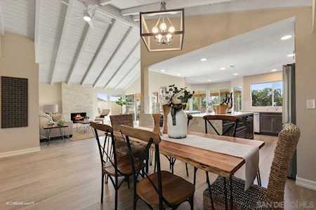 17662 Caminito Chiclayo San Diego, CA 92128