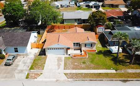 5116 Glenhurst Ln New Port Richey, FL 34653
