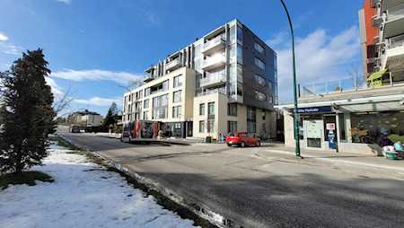 523 W King Edward Avenue #502 Vancouver, BC V5Z 0J3