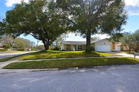 2755 Merlin WAY Clearwater, FL 33761