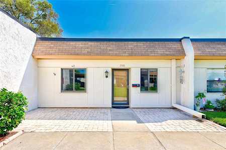 2985 Flint Dr N Clearwater, FL 33759