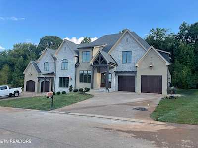 1432 Enclave Way Knoxville, TN 37919