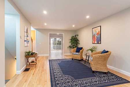 44 Washington St #44 Natick, MA 01760