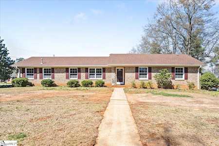 203 Delray Circle Greenville, SC 29617