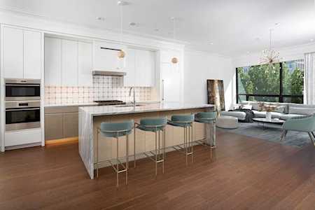45 Temple St #605 Boston, MA 02114