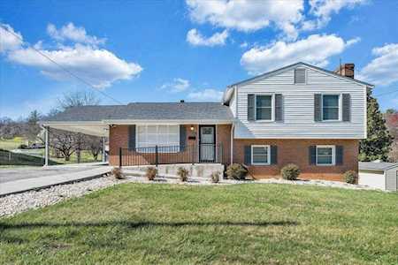 6011 Green Ridge Roanoke, VA 24019