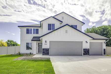 1742 S Garrustown Way Nampa, ID 83686