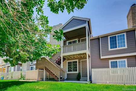933 Summer Dr Highlands Ranch, CO 80126