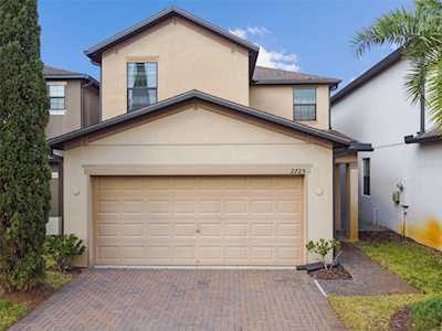 2725 Hampton Green Ln Brandon, FL 33511