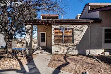 620 Autumn Crest Circle Colorado Springs, CO 80919