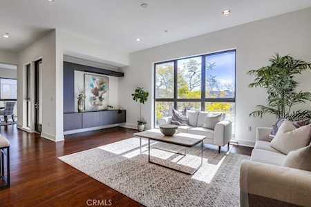 402 Rockefeller #312 Irvine, CA 92612