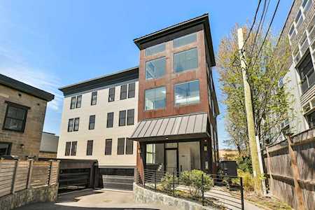 17 Village Street #6 Somerville, MA 02143