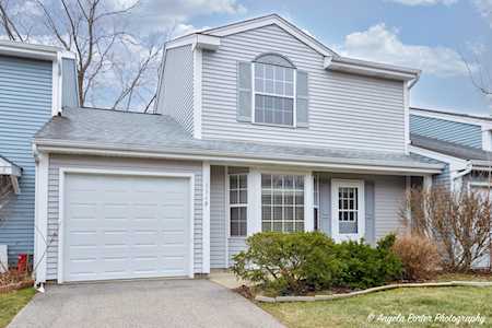3349 Greenwich Ln Island Lake, IL 60042