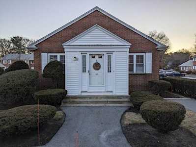 15 Emerson Gardens #15 Lexington, MA 02420