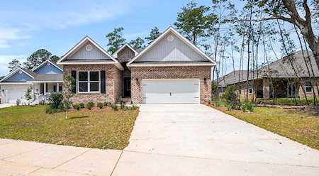 143 Eagles Nest Drive Freeport, FL 32439