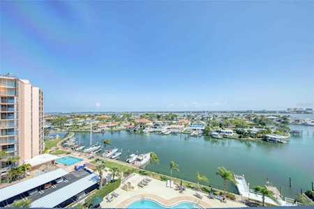 31 Island WAY #704 Clearwater, FL 33767