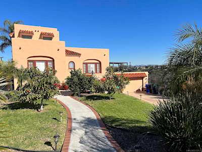 4196 Rochester San Diego, CA 92116