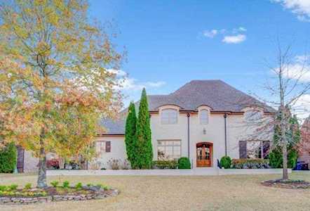 1125 Braystone Trl Collierville, TN 38017