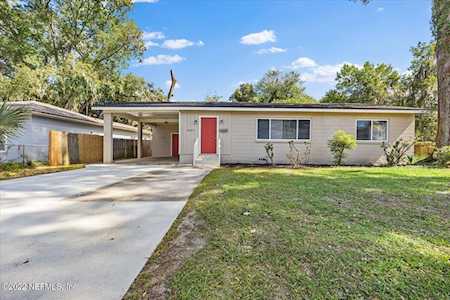 2035 Almira ST Jacksonville, FL 32211