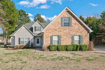 1034 California Dr Murfreesboro, TN 37129