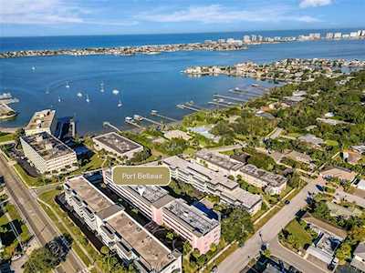 139 Bluff View Dr #105 Belleair Bluffs, FL 33770
