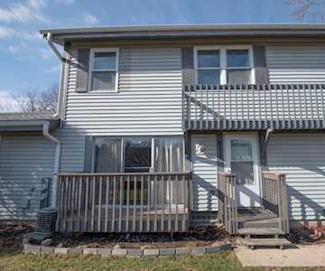 234 Dakota Ct #B Bolingbrook, IL 60440