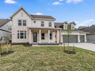 1876 Headwaters BLVD Dripping Springs, TX 78620