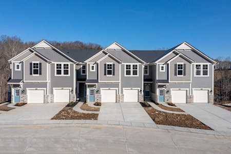 678 Streamside Dr Alexandria, KY 41001