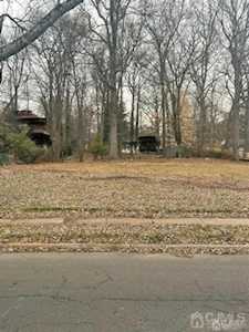 63 Stephenville Parkway Edison, NJ 08820