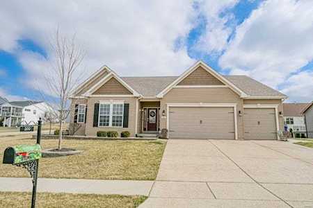 200 Redmond Pines Dr Wentzville, MO 63385