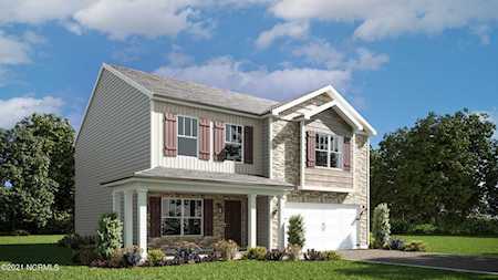 1028 Spivey Circle New Bern, NC 28562