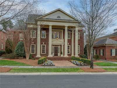 9404 Heydon Hall Circle Charlotte, NC 28210
