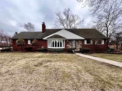 14740 Seminole Redford Twp, MI 48239