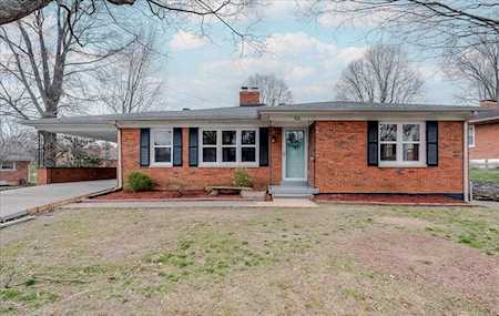305 Seminole Trl Frankfort, KY 40601